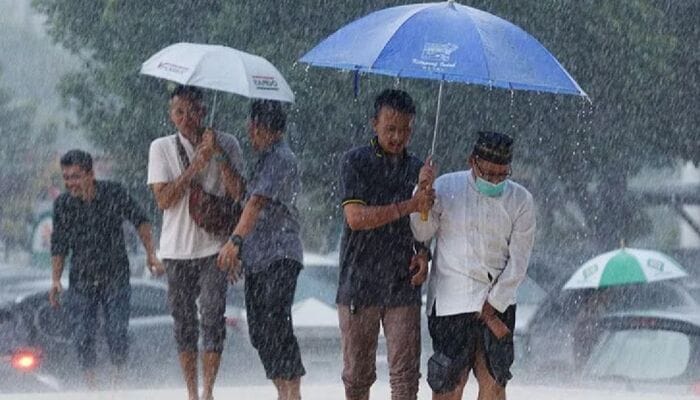BMKG prakirakan cuaca berawan dan hujan pada akhir pekan