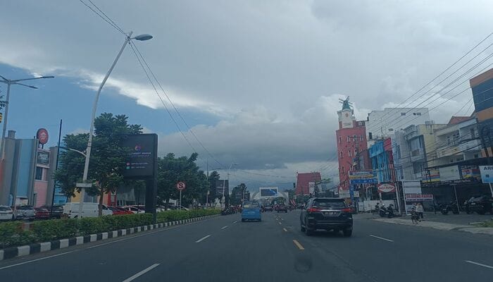 BMKG perkirakan hujan lebat terjadi di sebagian besar wilayah Sulut