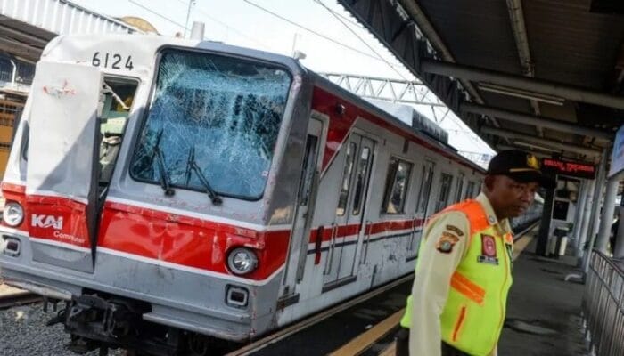 Kecelakaan Kereta Commuter Line dan Truk di Tangerang, Dua Korban Luka