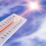 BMKG imbau warga kota waspadai suhu panas dan risiko dehidrasi